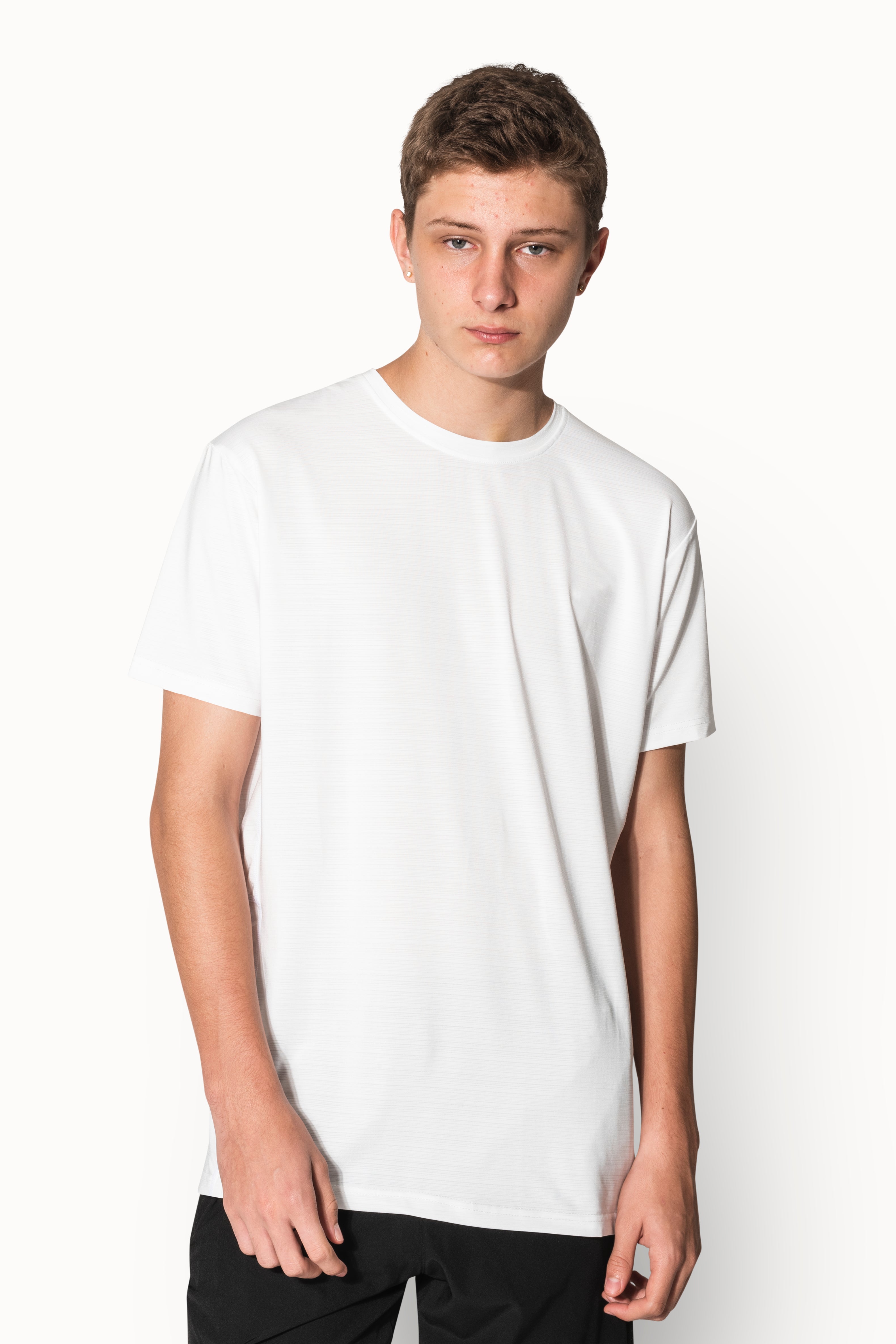 short sleeve white T shirt